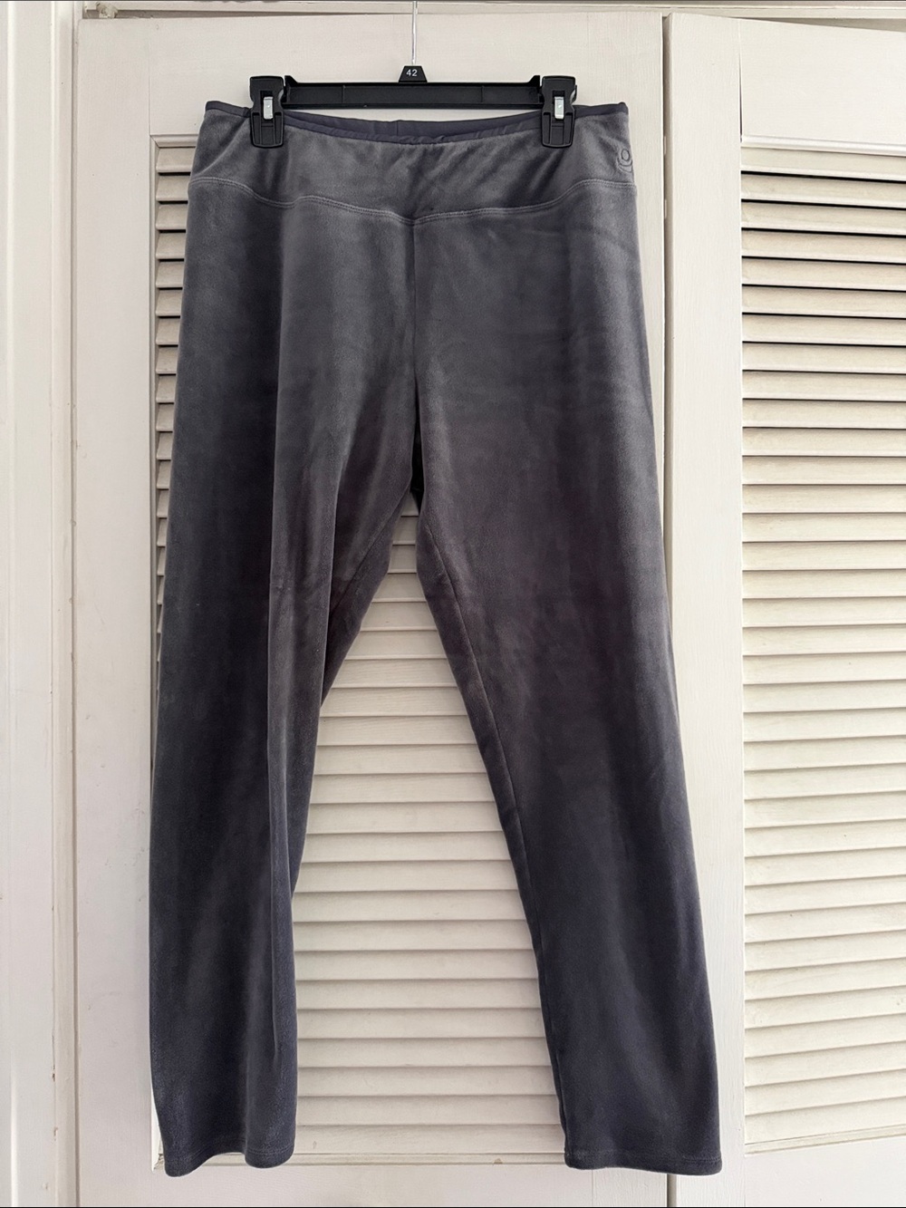 Cuddl Duds Charcoal Gray Velour Pull-On Leggings